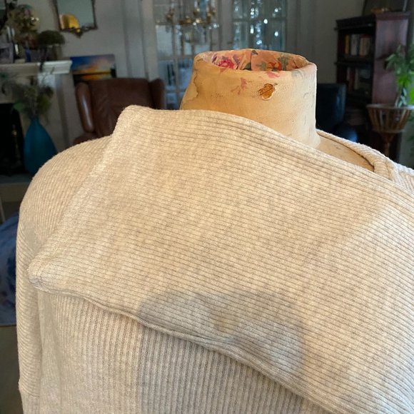 Women's Velvet Oatmeal Ribbed Bell Sleeve Top - Picture 4 of 5